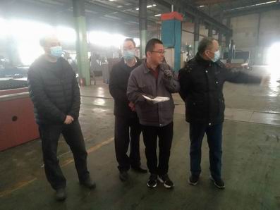 調整大小 2.安全技術專家現場隱患排查.jpg